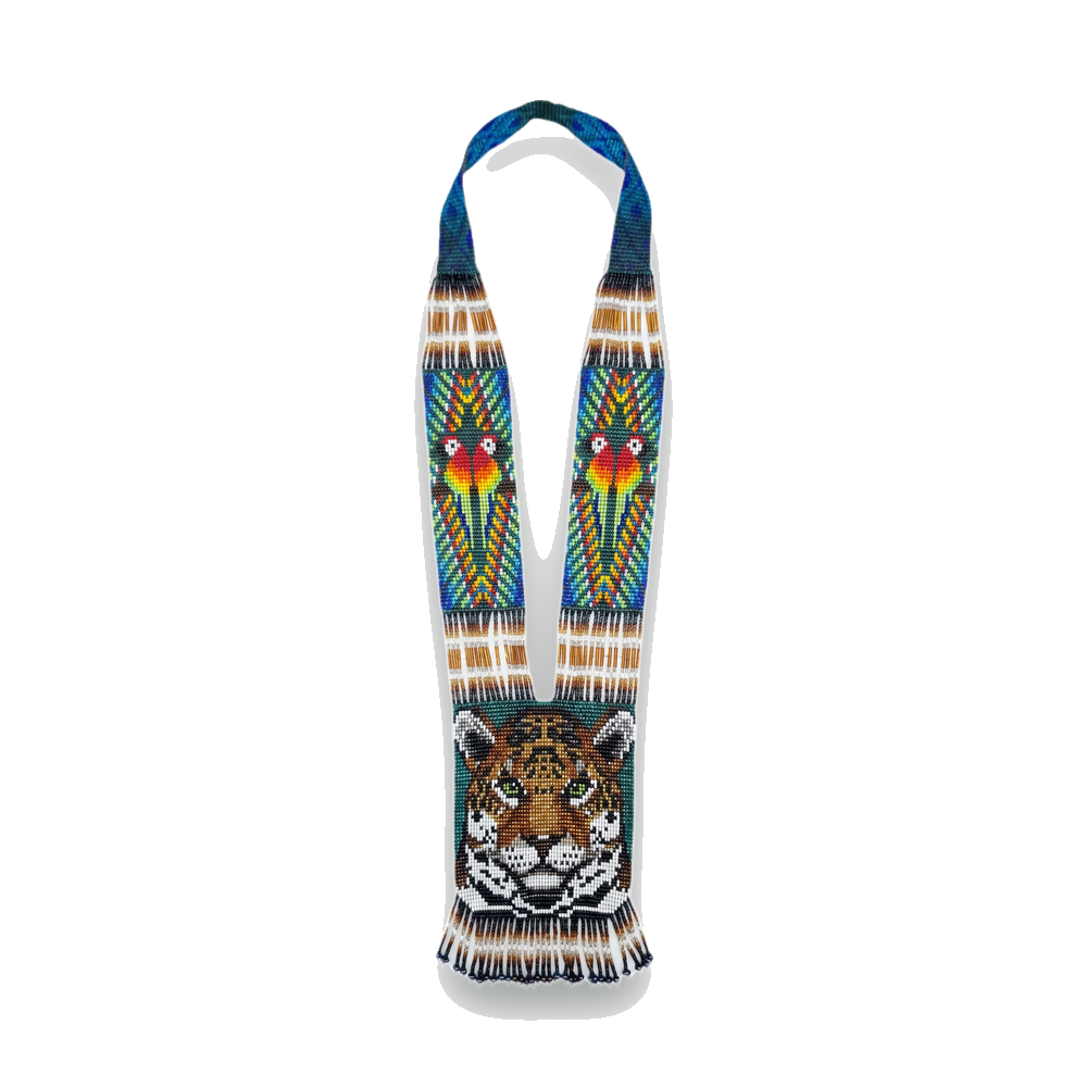 Plastron Animal de Pouvoir Artisanal